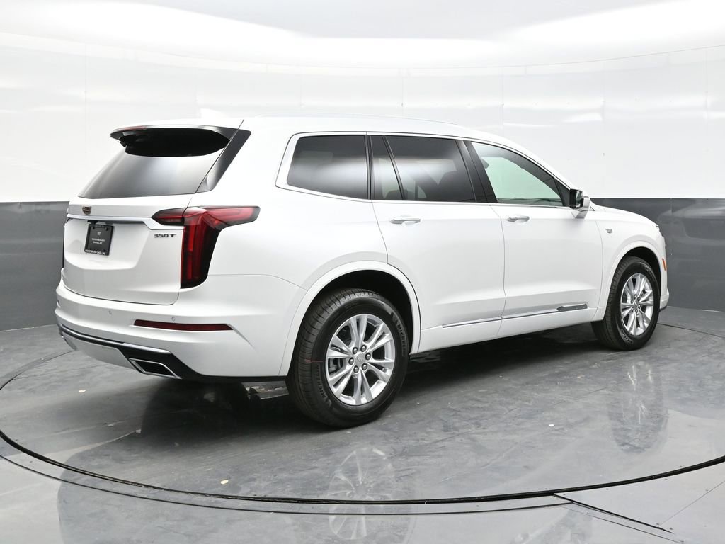 New 2025 Cadillac XT6 Luxury w/ LPO, Floor Liner Package AWD/4WD image 7