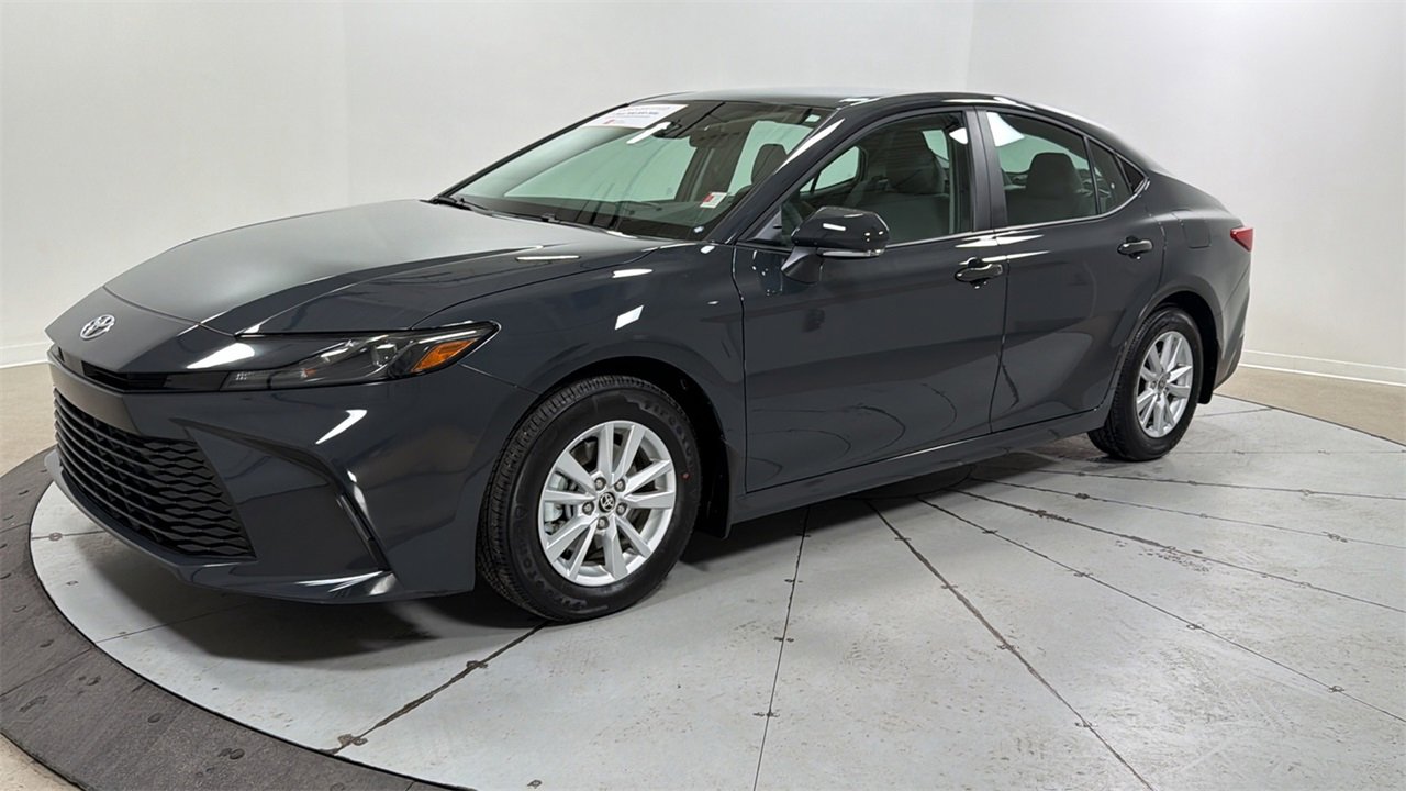 Certified 2026 Toyota Camry LE image 1