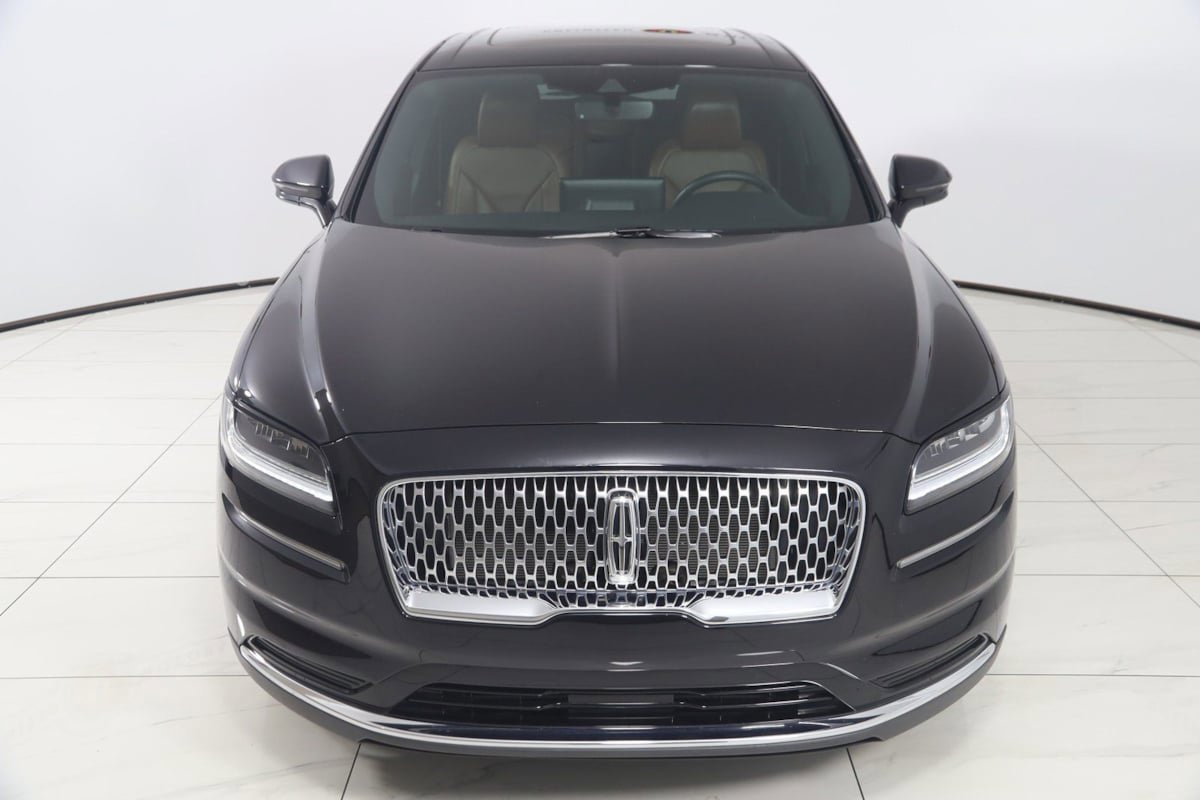 Used 2022 Lincoln Nautilus Reserve AWD/4WD image 53