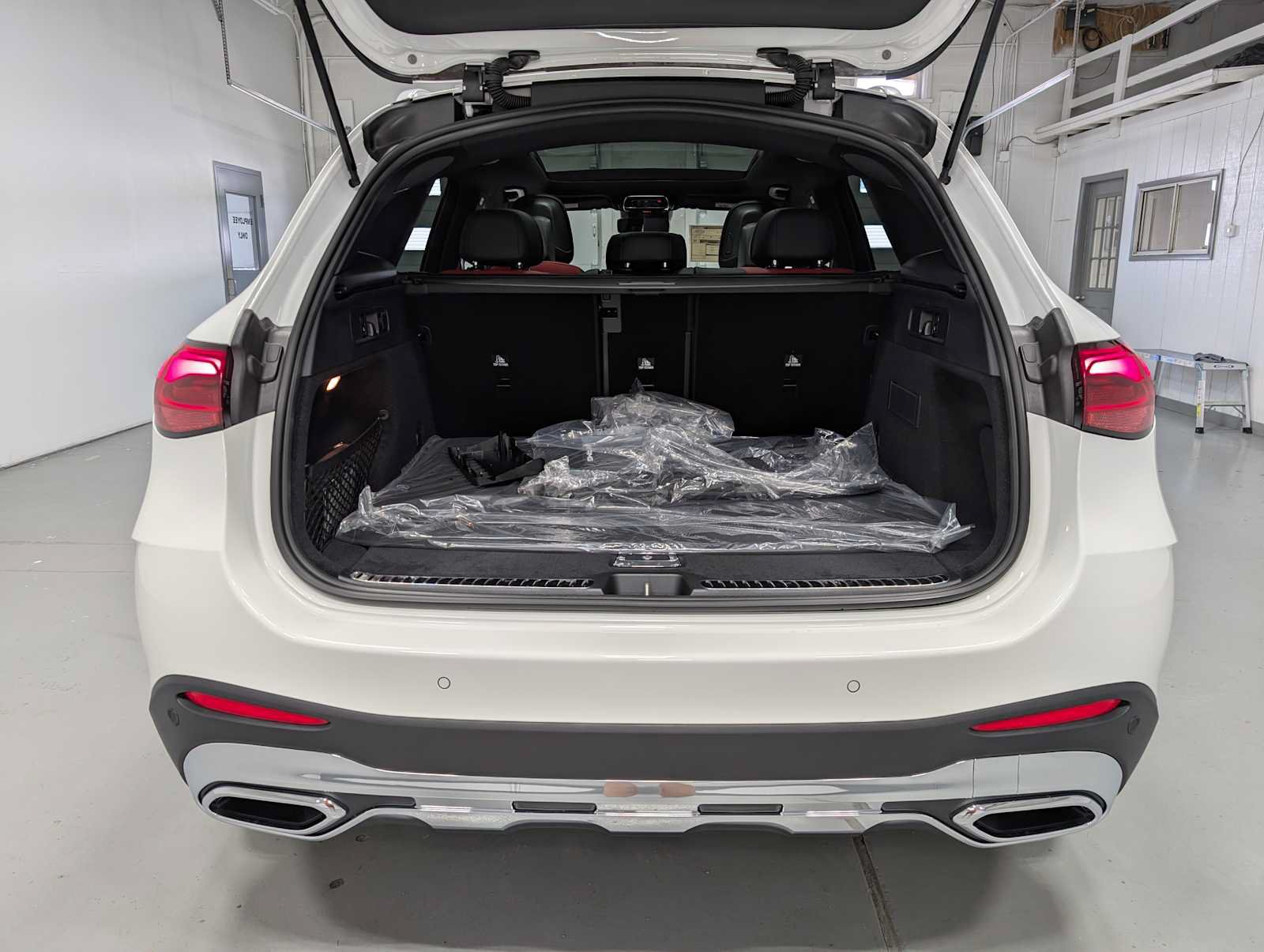 New 2026 Mercedes-Benz GLC 300 4MATIC image 22
