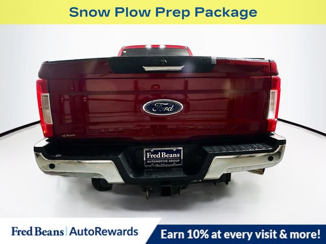 Used 2019 Ford F350 Lariat w/ Chrome Package image 6