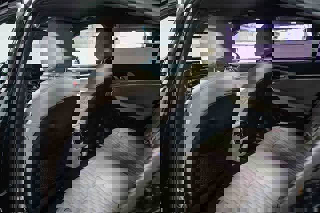 Used 2023 Genesis G70 3.3T image 18