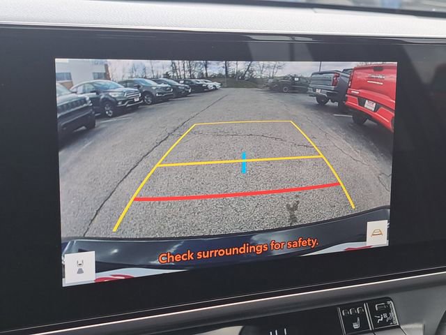 Used 2025 Toyota Camry XLE image 22