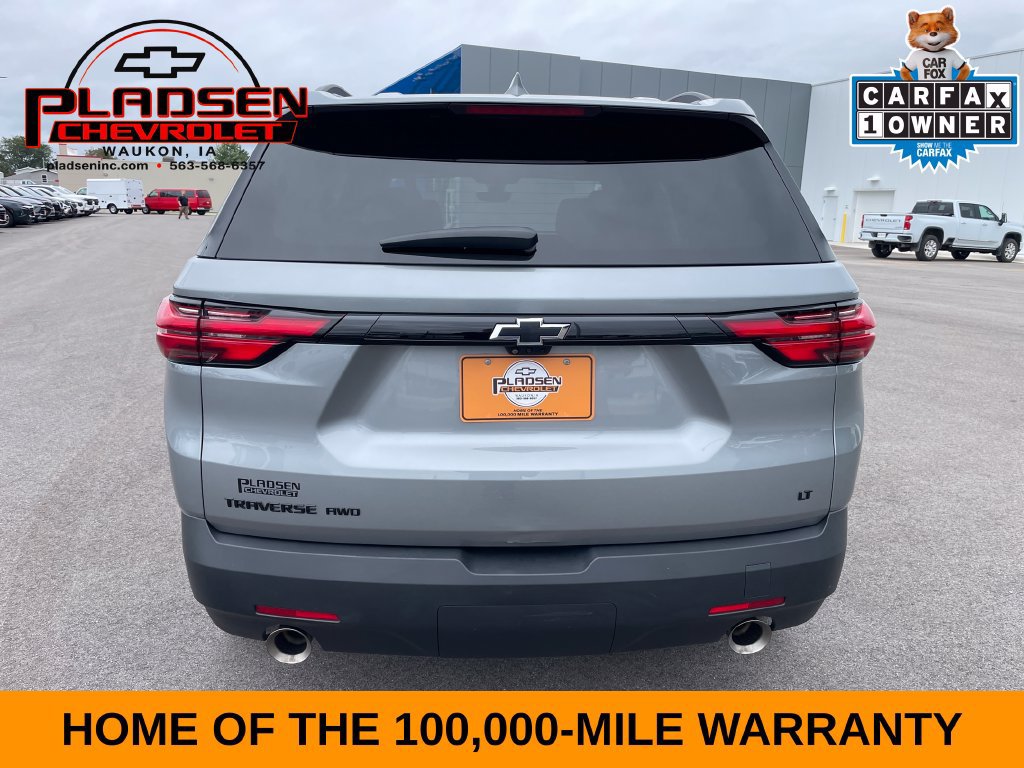 Used 2023 Chevrolet Traverse LT w/ Midnight/Sport Edition AWD/4WD image 4