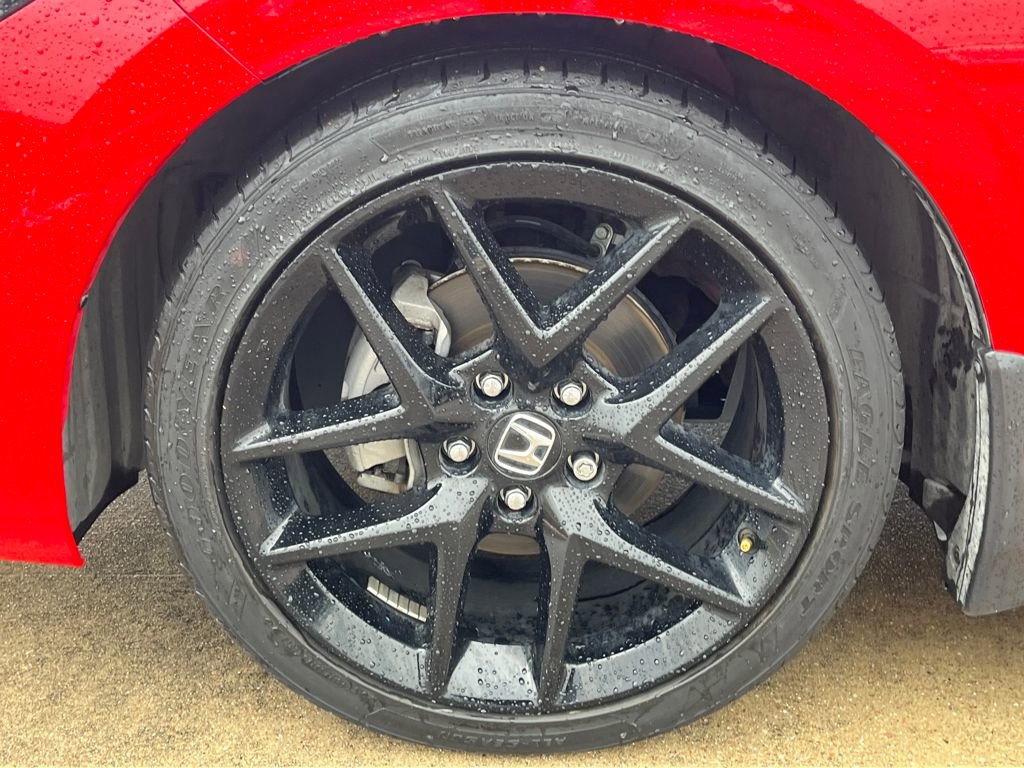 Used 2023 Honda Civic Sport image 25