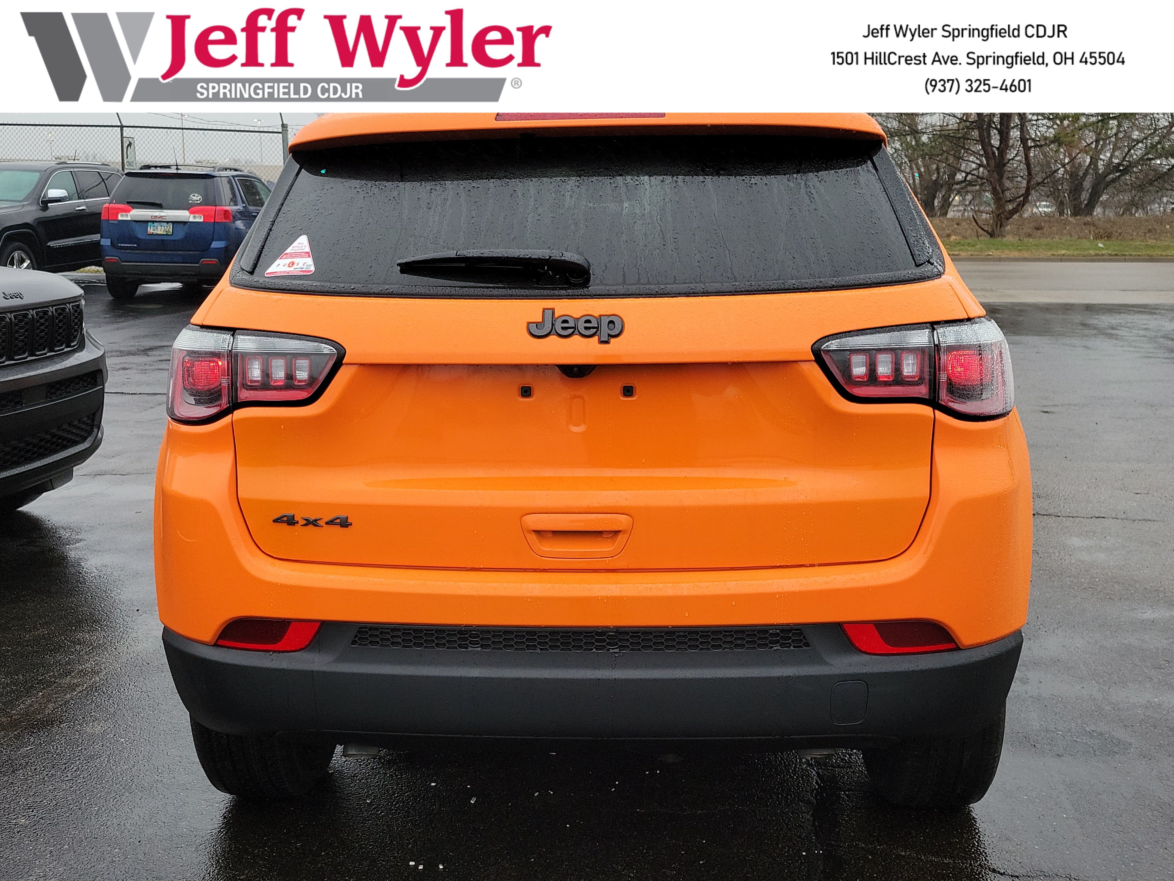 New 2026 Jeep Compass Latitude AWD/4WD image 4