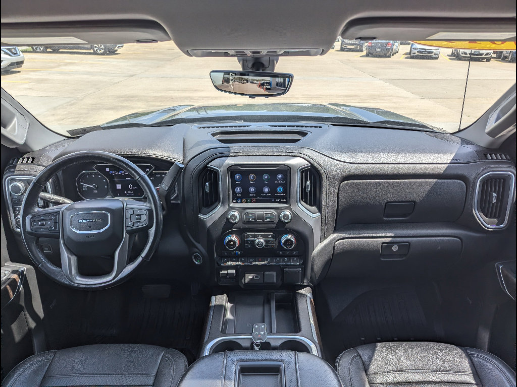 Used 2019 GMC Sierra 1500 Denali w/ Denali Ultimate Package AWD/4WD image 24