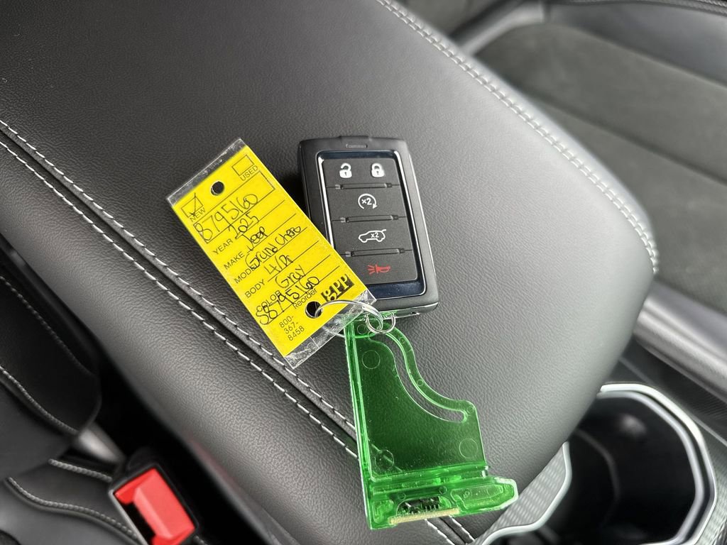 New 2025 Jeep Grand Cherokee L Altitude image 32