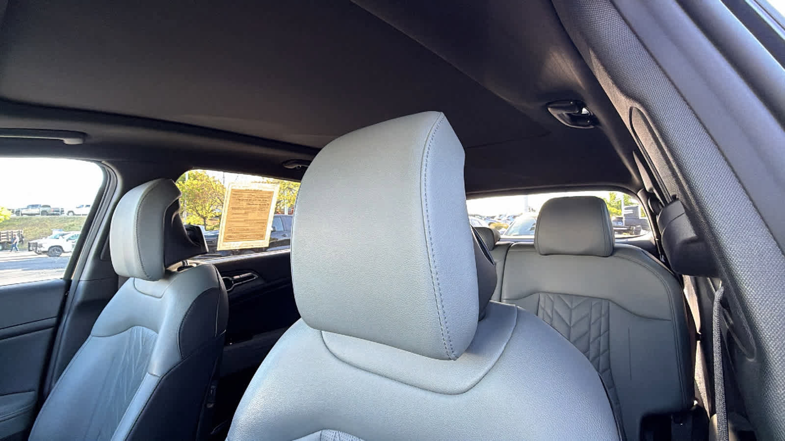 Used 2023 Kia Sportage X-Line image 11