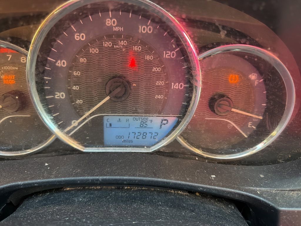 Used 2015 Toyota Corolla LE FWD image 13