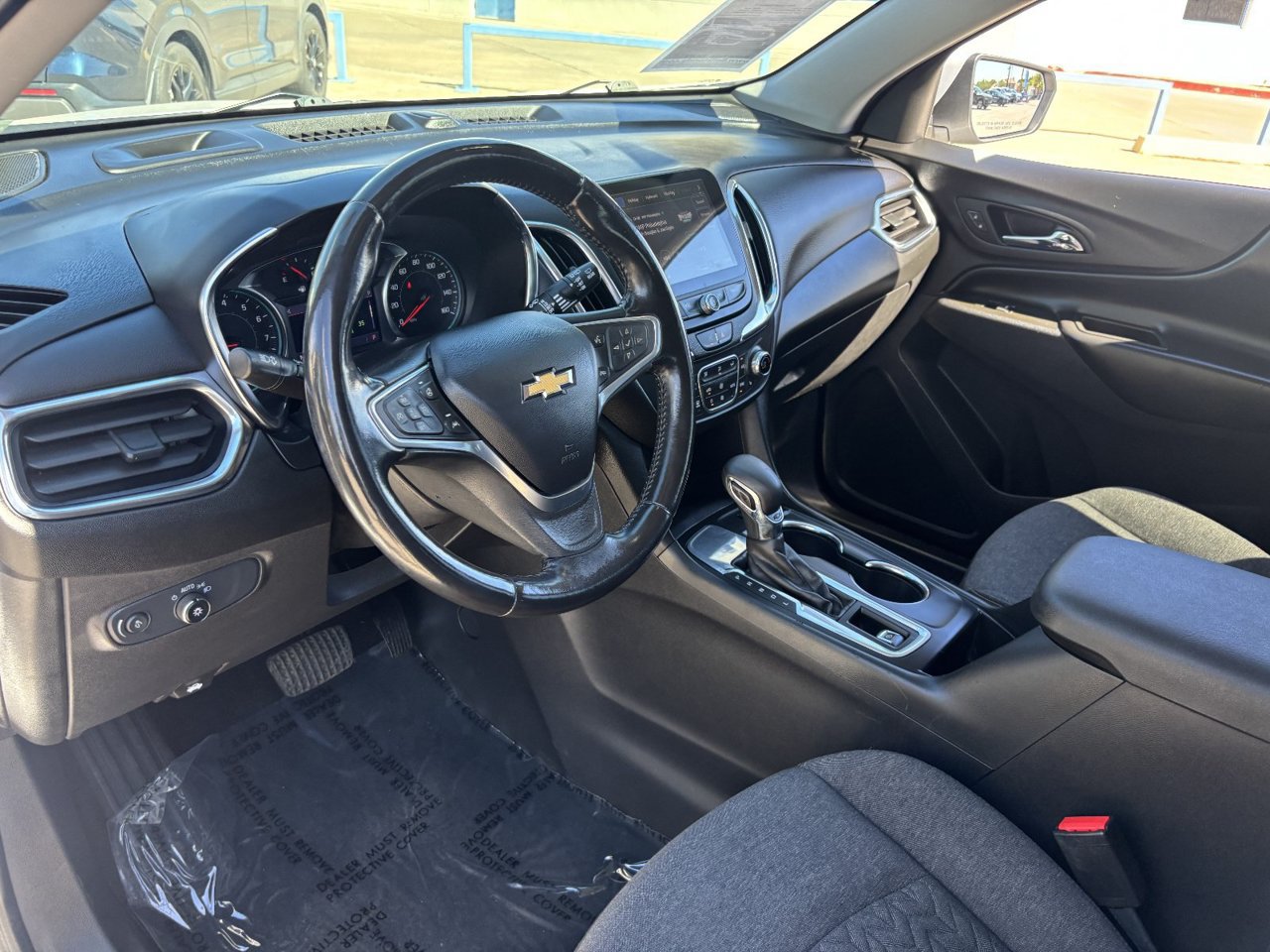 Used 2022 Chevrolet Equinox LT FWD image 16