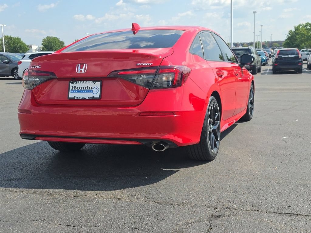 Used 2025 Honda Civic Sport image 8