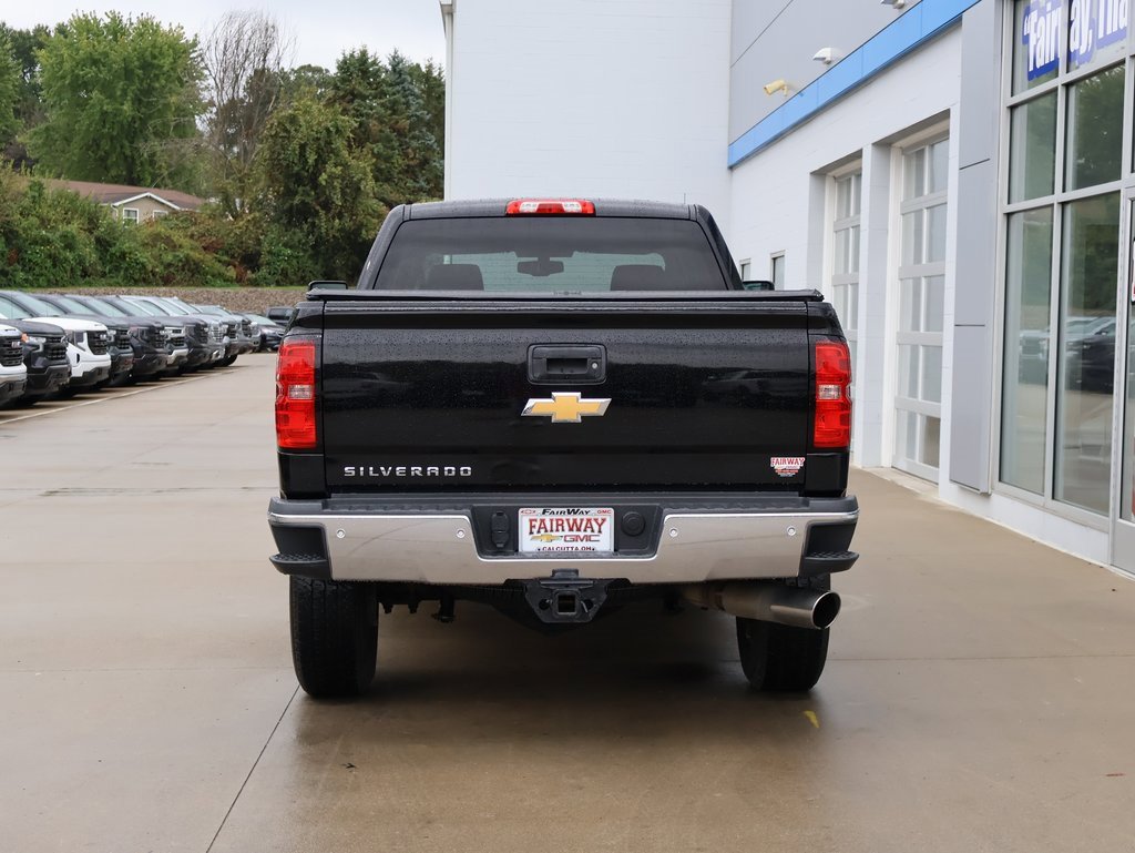 Used 2016 Chevrolet Silverado 3500 LTZ image 9
