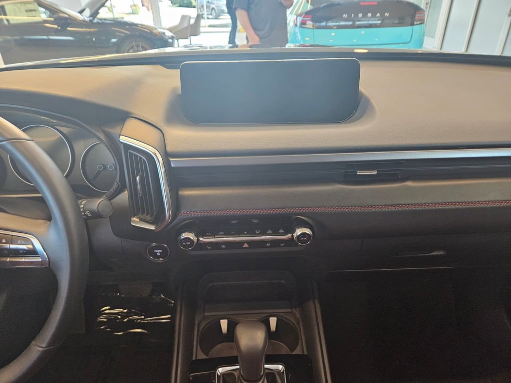 Used 2025 MAZDA CX-50 2.5 Hybrid w/ Premium Plus Pkg image 18
