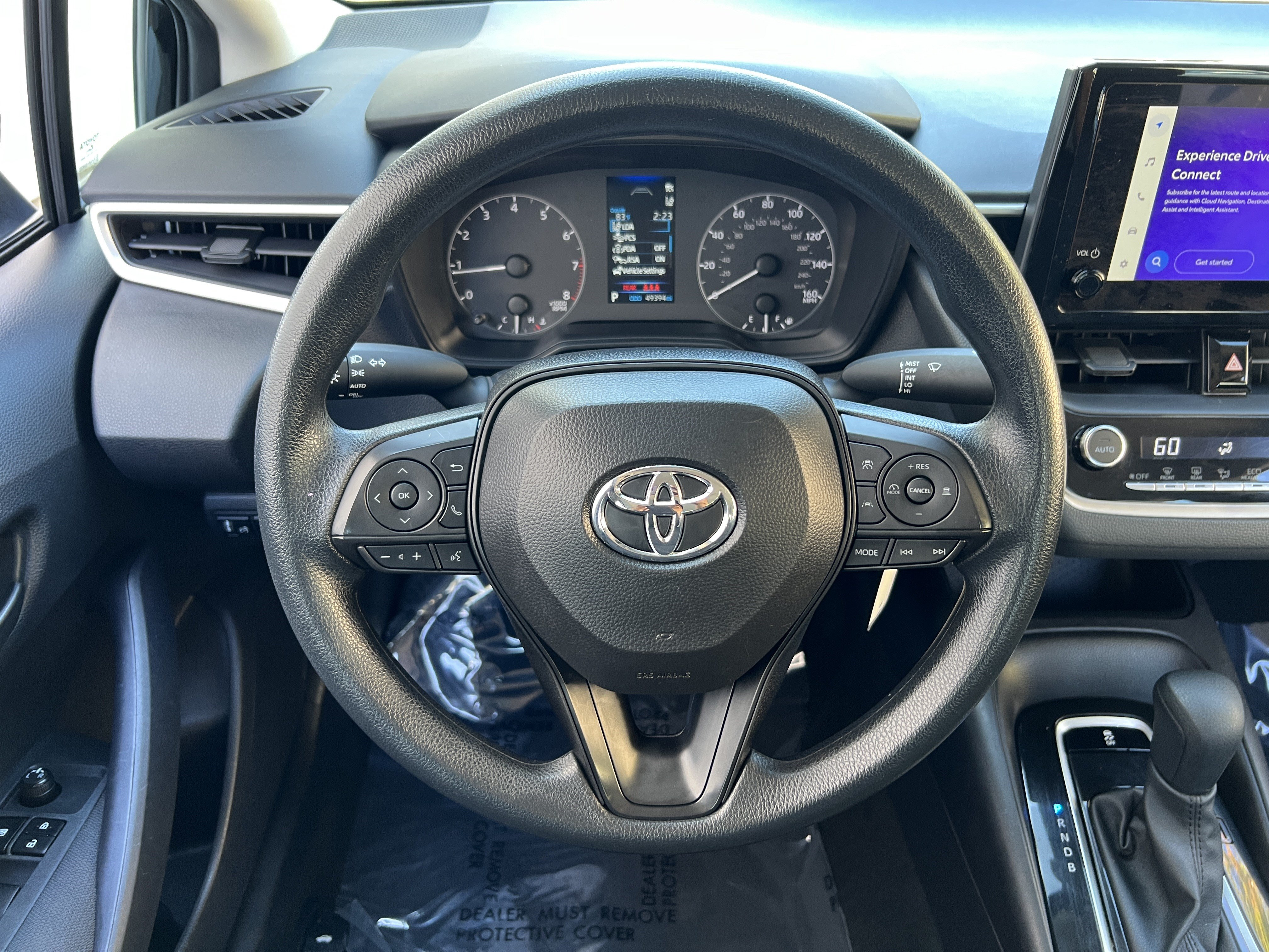 Used 2025 Toyota Corolla LE FWD image 25