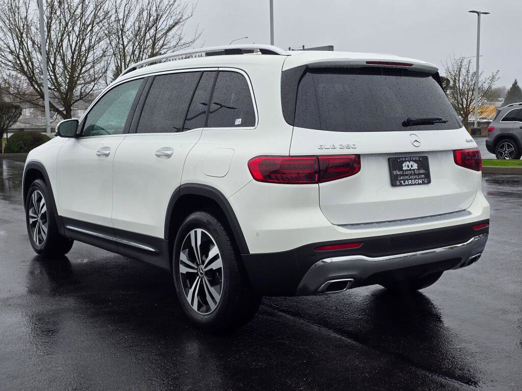 Certified 2025 Mercedes-Benz GLB 250 GLB 250 image 4