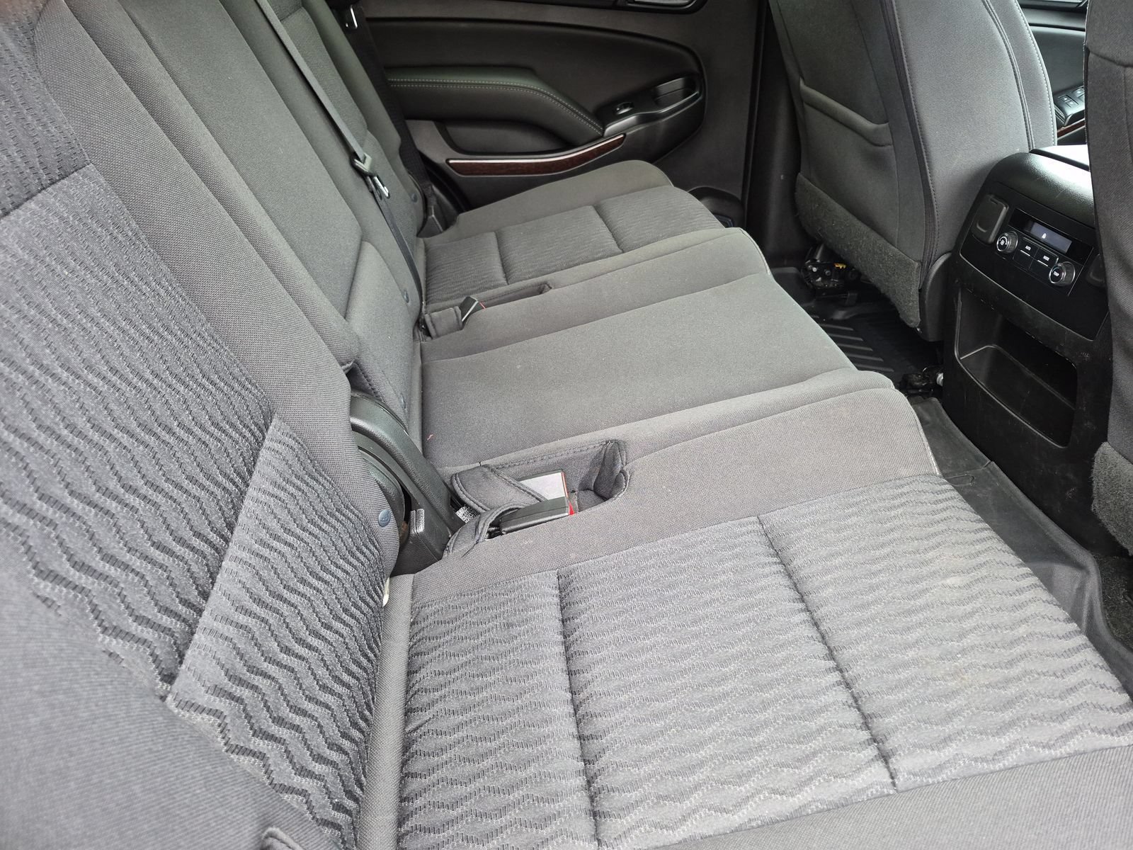Used 2018 GMC Yukon SLE w/ SLE Value Package AWD/4WD image 20