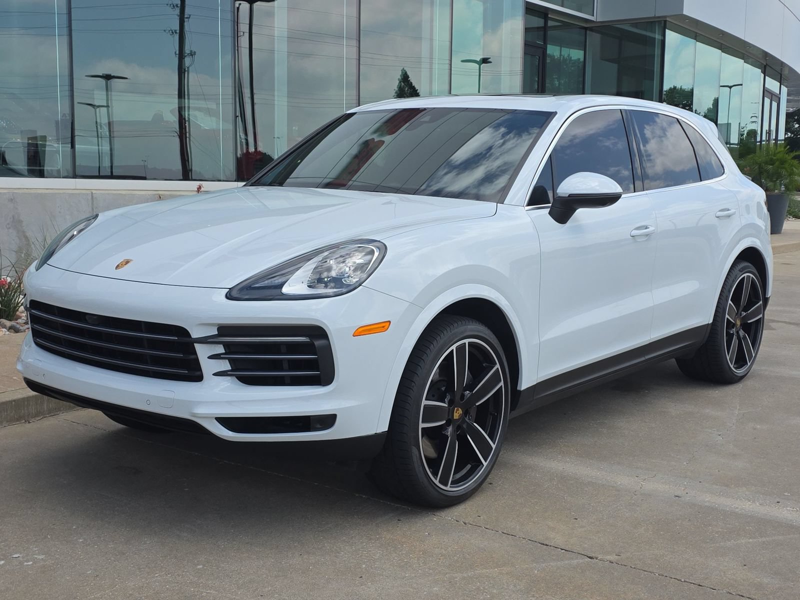 Certified 2023 Porsche Cayenne w/ Premium Package AWD/4WD 360° Tour