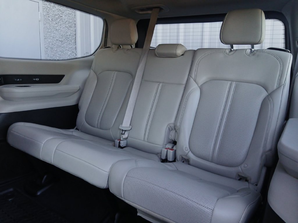 Used 2022 Jeep Wagoneer Series III w/ Premium Group I RWD image 5