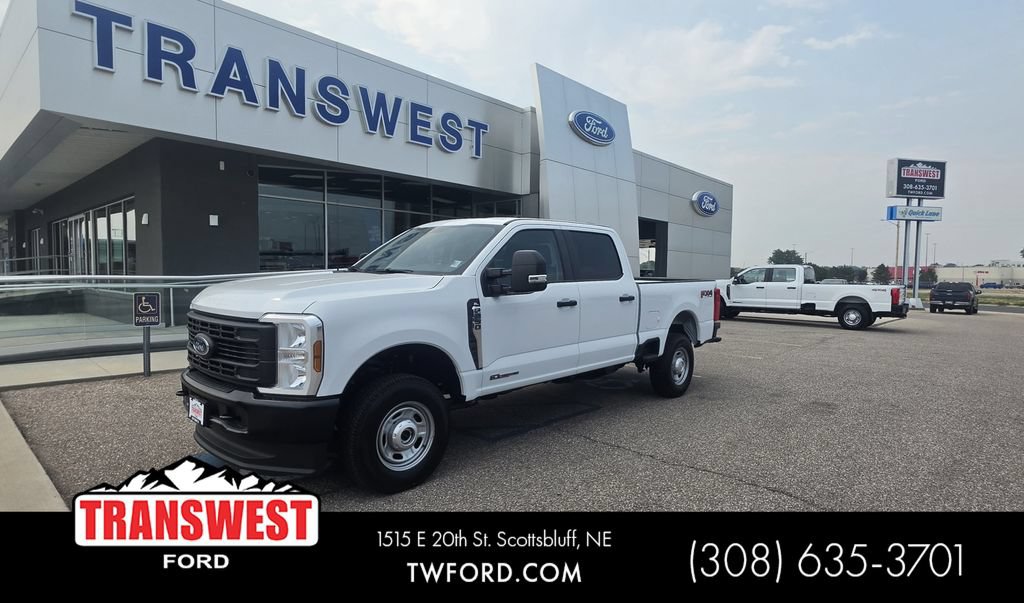 New 2026 Ford F250 XL w/ FX4 Off-Road Package