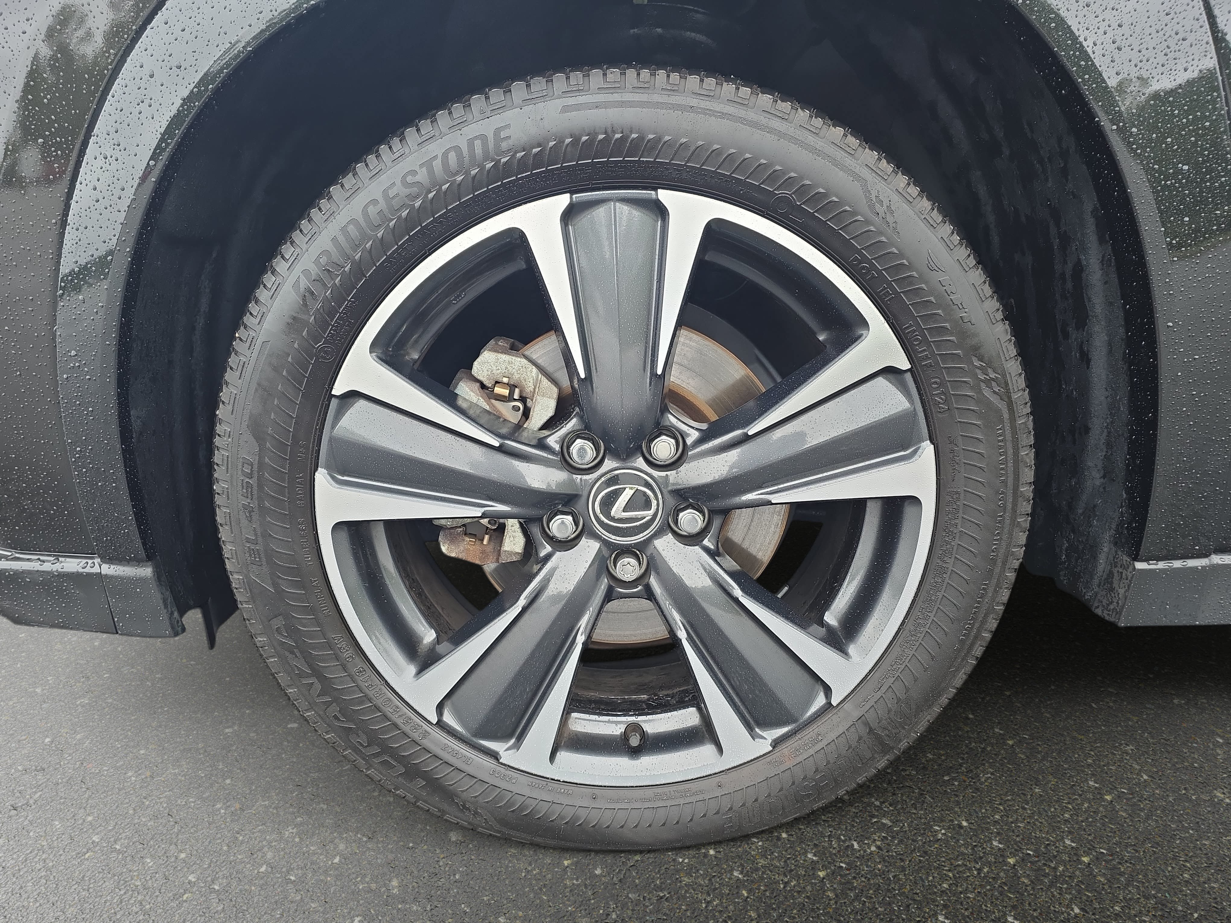 Used 2025 Lexus UX 300h AWD w/ Accessory Package (Z2) image 34