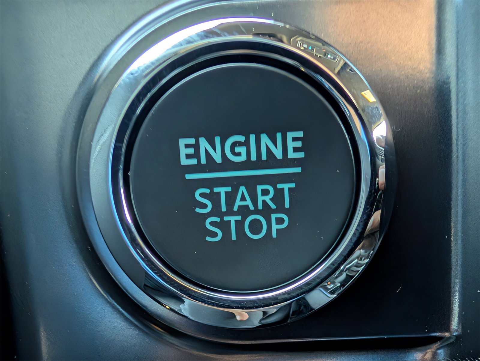 New 2025 Ford F150 Platinum w/ FX4 Off-Road Package image 25