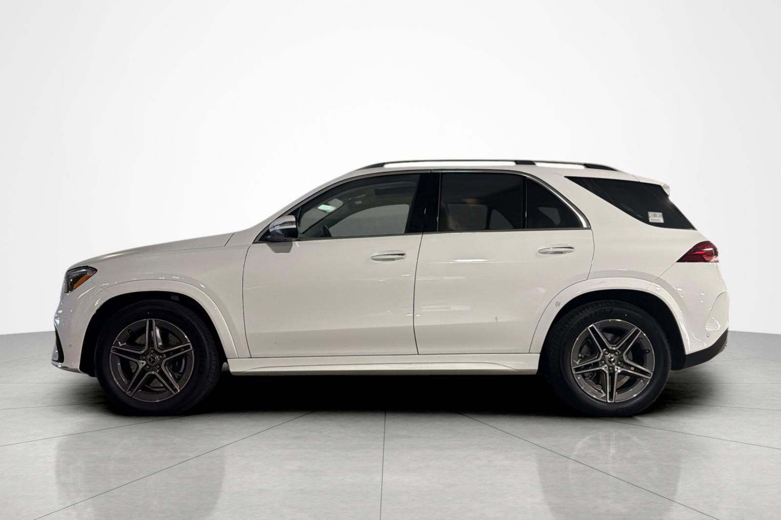New 2026 Mercedes-Benz GLE 450 4MATIC image 2