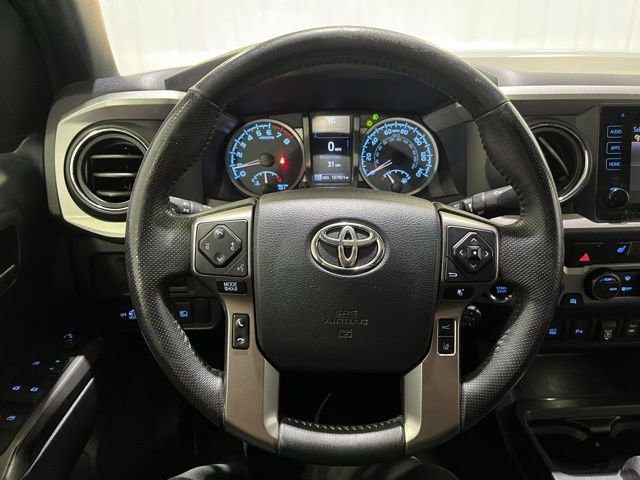 Used 2019 Toyota Tacoma Limited image 16