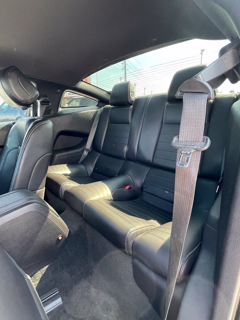 Used 2013 Ford Mustang Premium RWD image 24