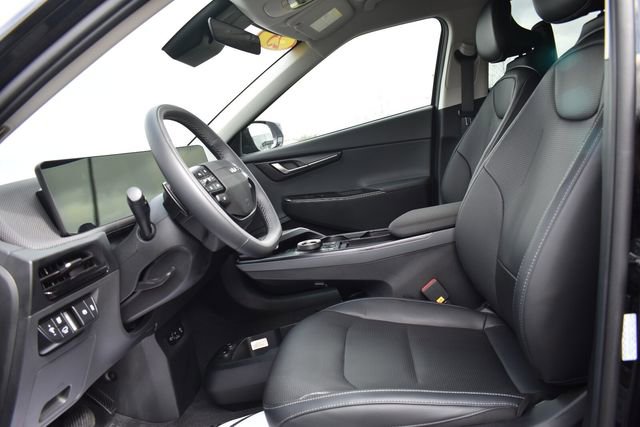 Certified 2025 Kia EV6 Wind RWD image 23
