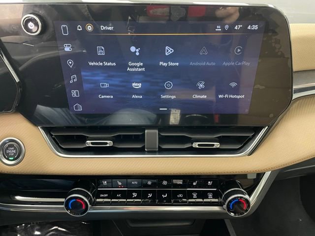 New 2025 Chevrolet Equinox ACTIV w/ Safety and Technology Package image 3