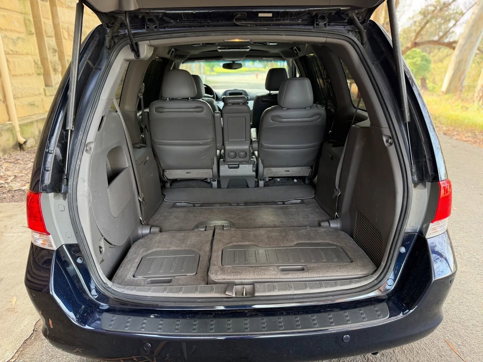 Used 2008 Honda Odyssey Touring image 22