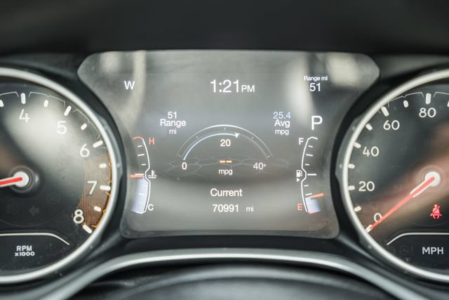 Used 2020 Jeep Compass Limited AWD/4WD image 34