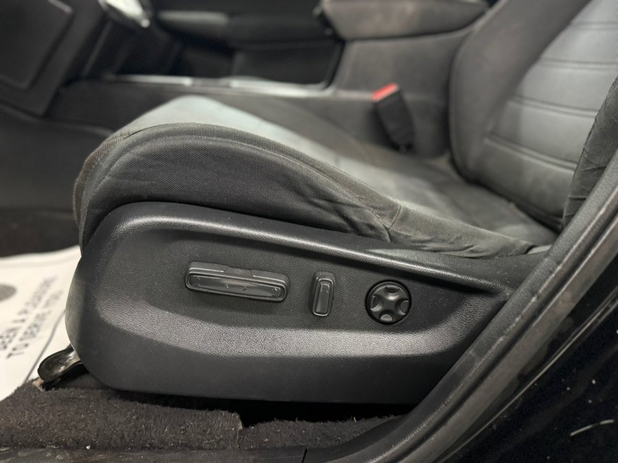 Used 2017 Honda CR-V EX image 32