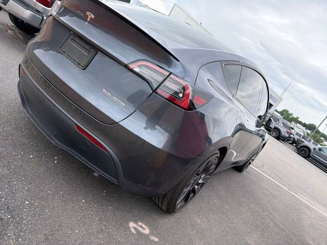 Used 2023 Tesla Model Y Performance AWD/4WD image 3