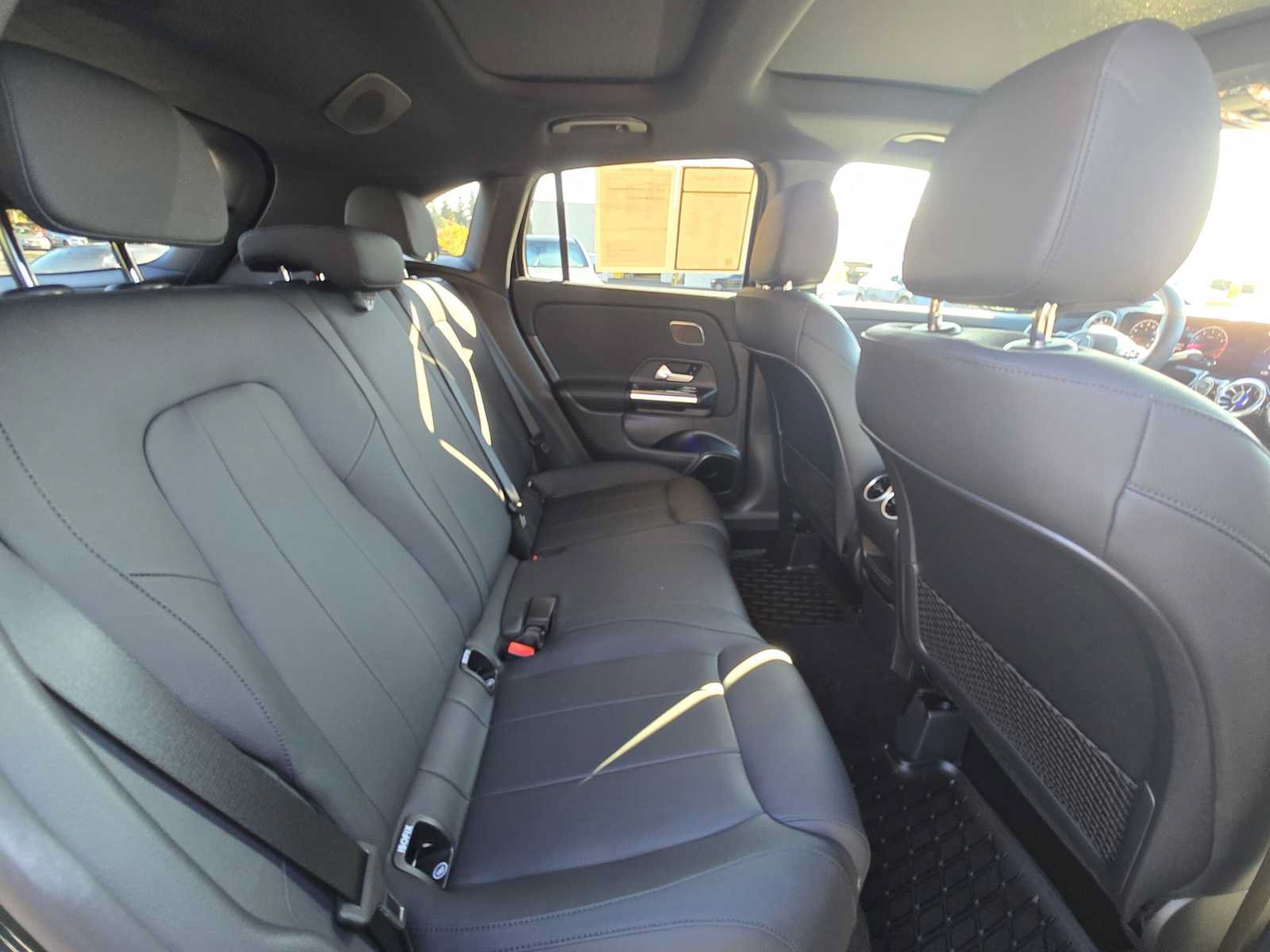 Used 2026 Mercedes-Benz GLA 250 4MATIC image 12
