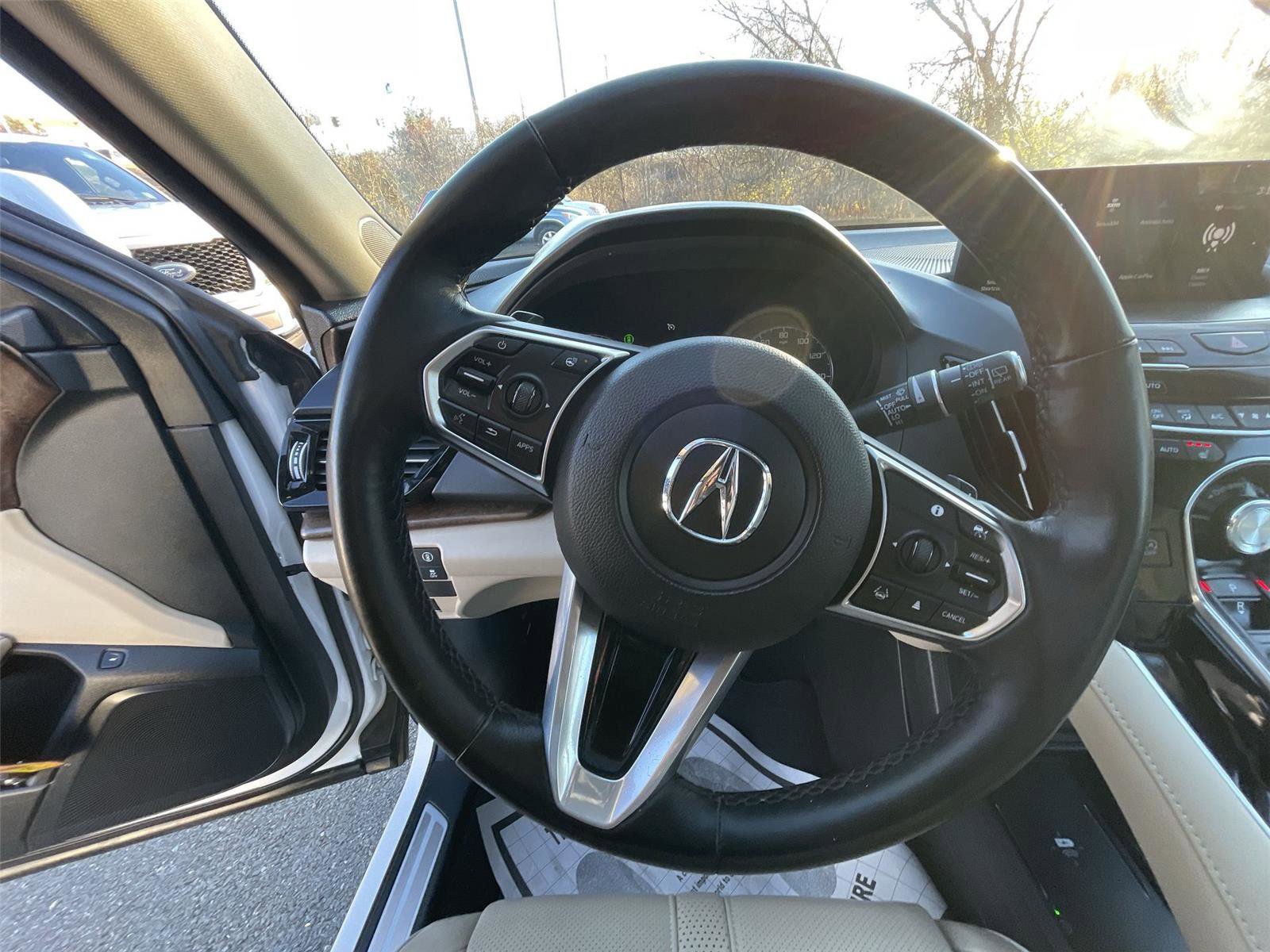 Used 2023 Acura RDX AWD w/ Advance Package image 15