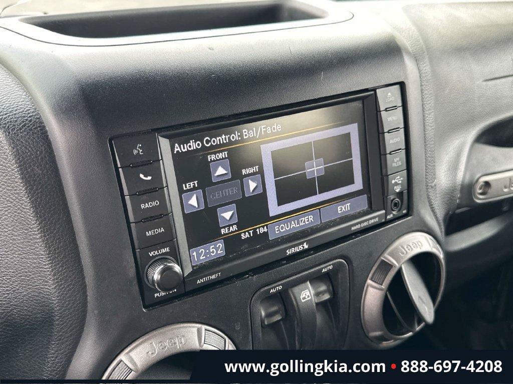 Used 2015 Jeep Wrangler Sport AWD/4WD image 23