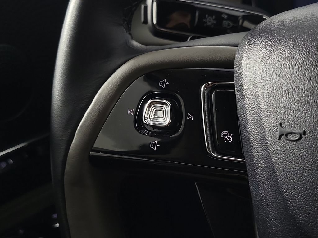 Certified 2023 Lincoln Corsair Reserve FWD image 24