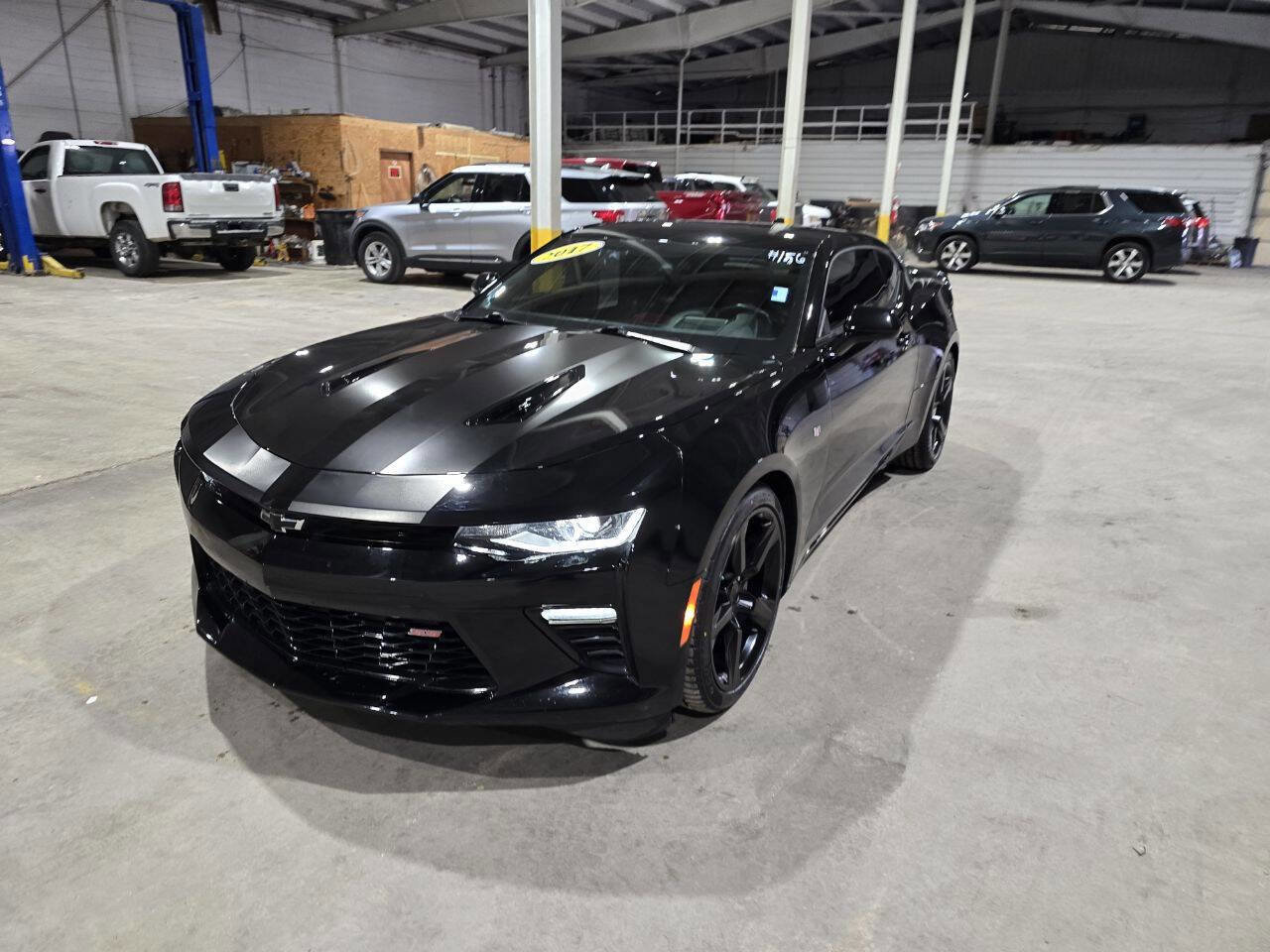 Used 2017 Chevrolet Camaro SS image 3