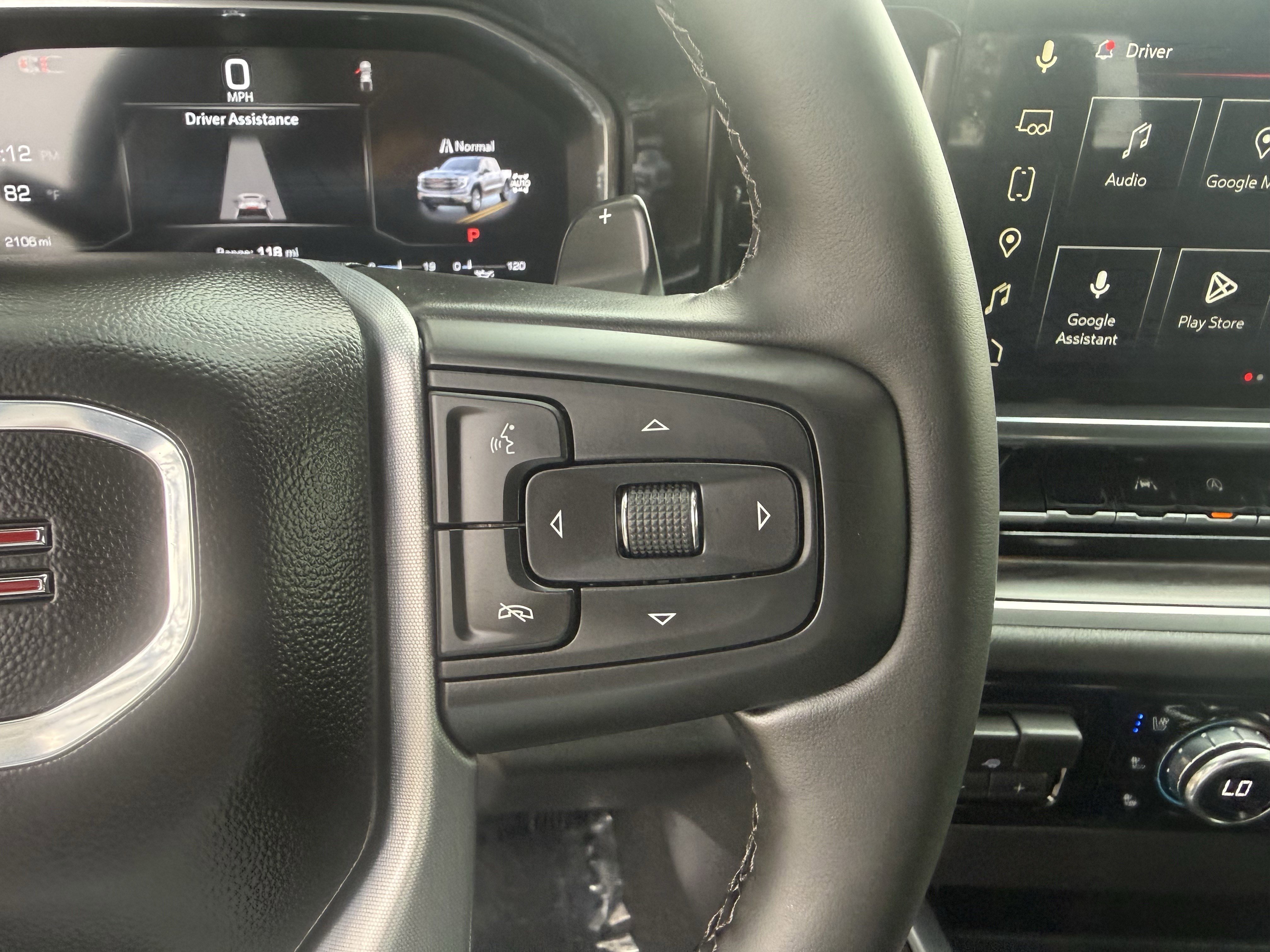 Used 2026 GMC Sierra 1500 SLT image 16