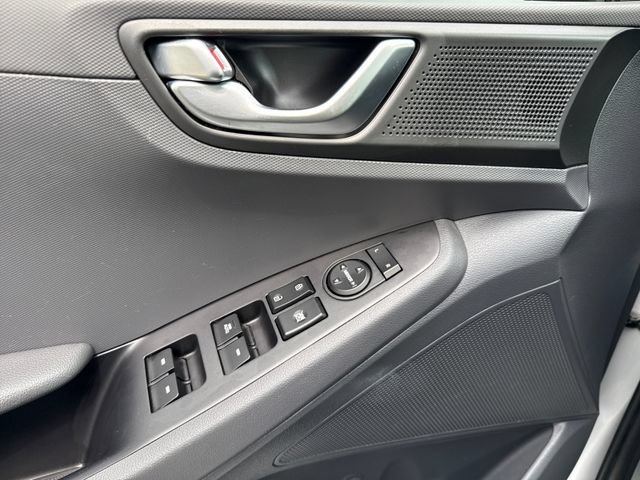 Used 2019 Hyundai Ioniq Electric FWD image 21