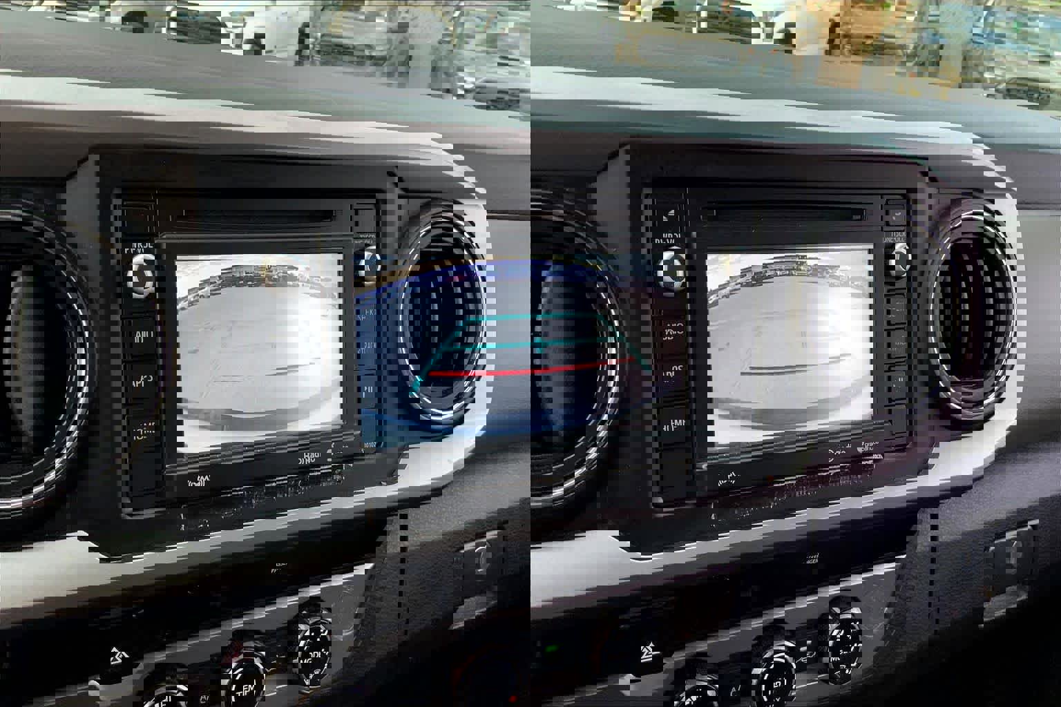 Used 2017 Toyota Tacoma SR5 w/ Tow Package image 26