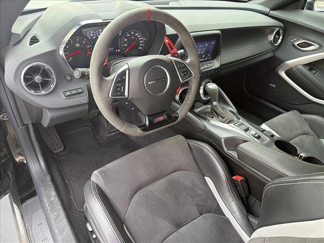 Used 2023 Chevrolet Camaro SS RWD image 15