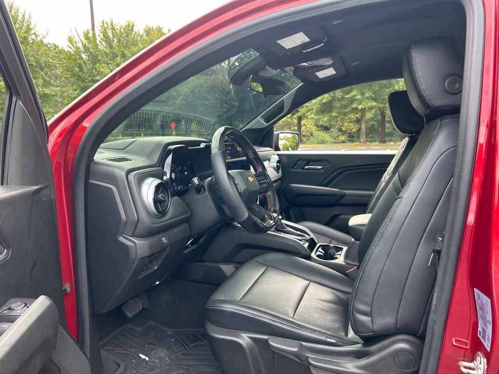 Used 2024 Chevrolet Colorado LT w/ LT Convenience Package RWD image 35