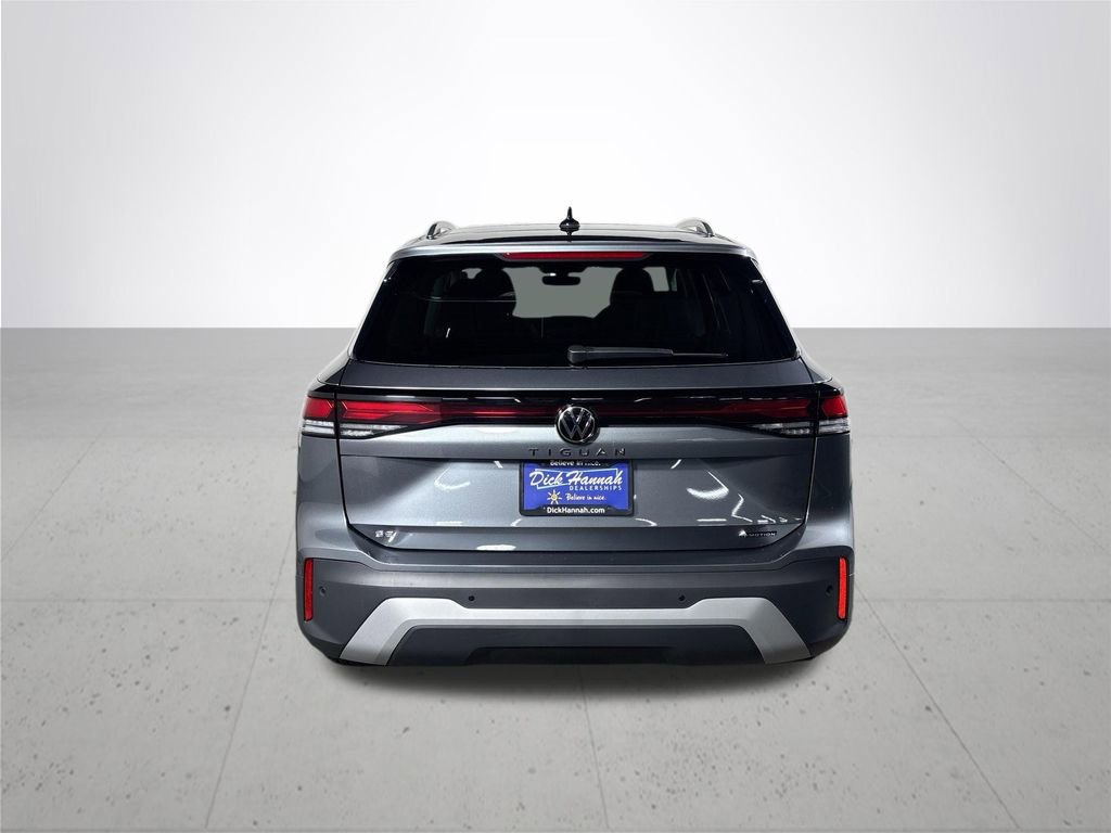 New 2026 Volkswagen Tiguan SE AWD/4WD image 7