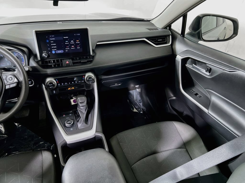 Certified 2025 Toyota RAV4 XLE AWD/4WD image 20
