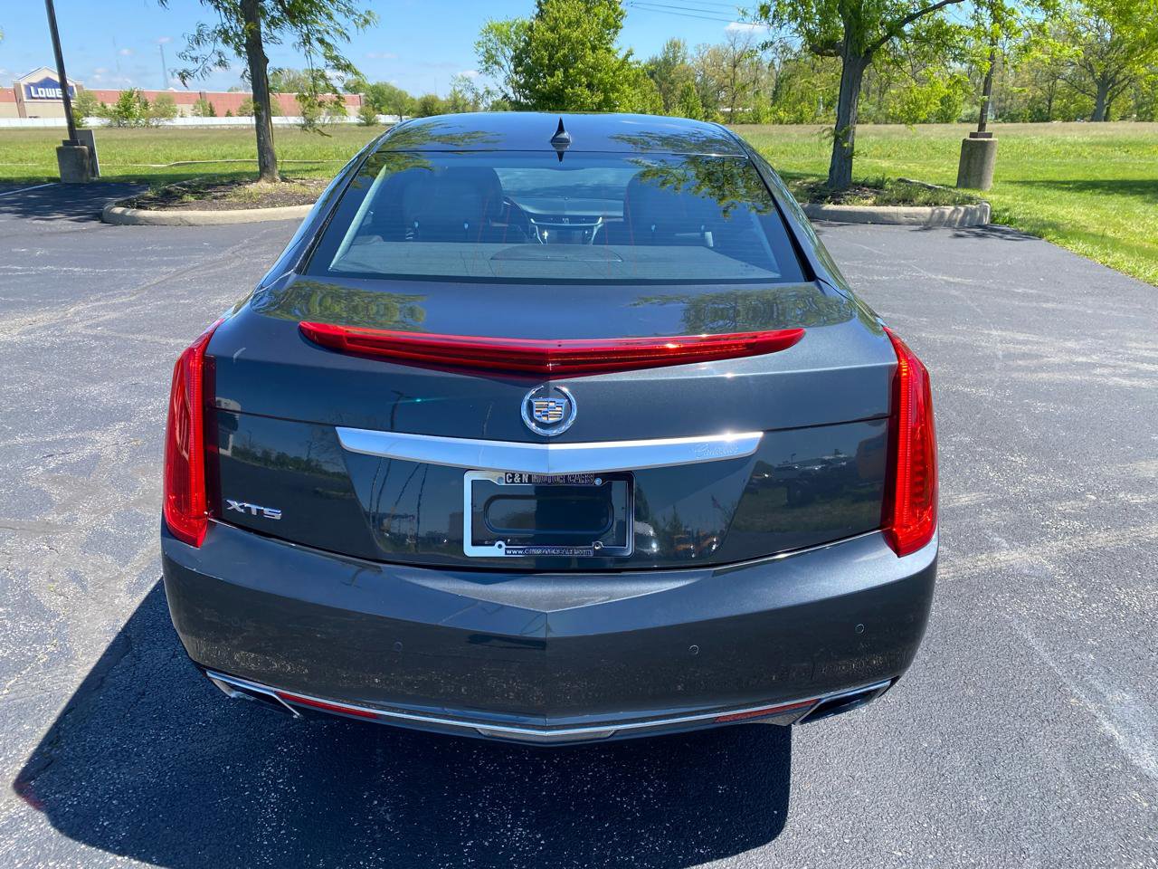 Used 2013 Cadillac XTS Luxury FWD image 6