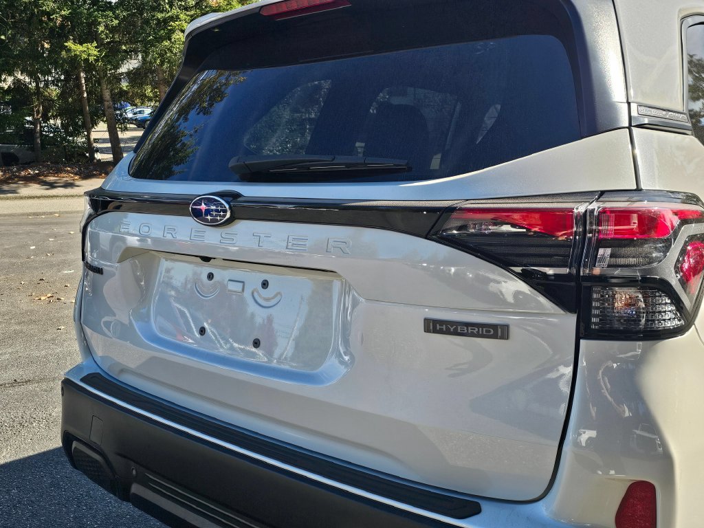 New 2026 Subaru Forester Touring AWD/4WD image 10