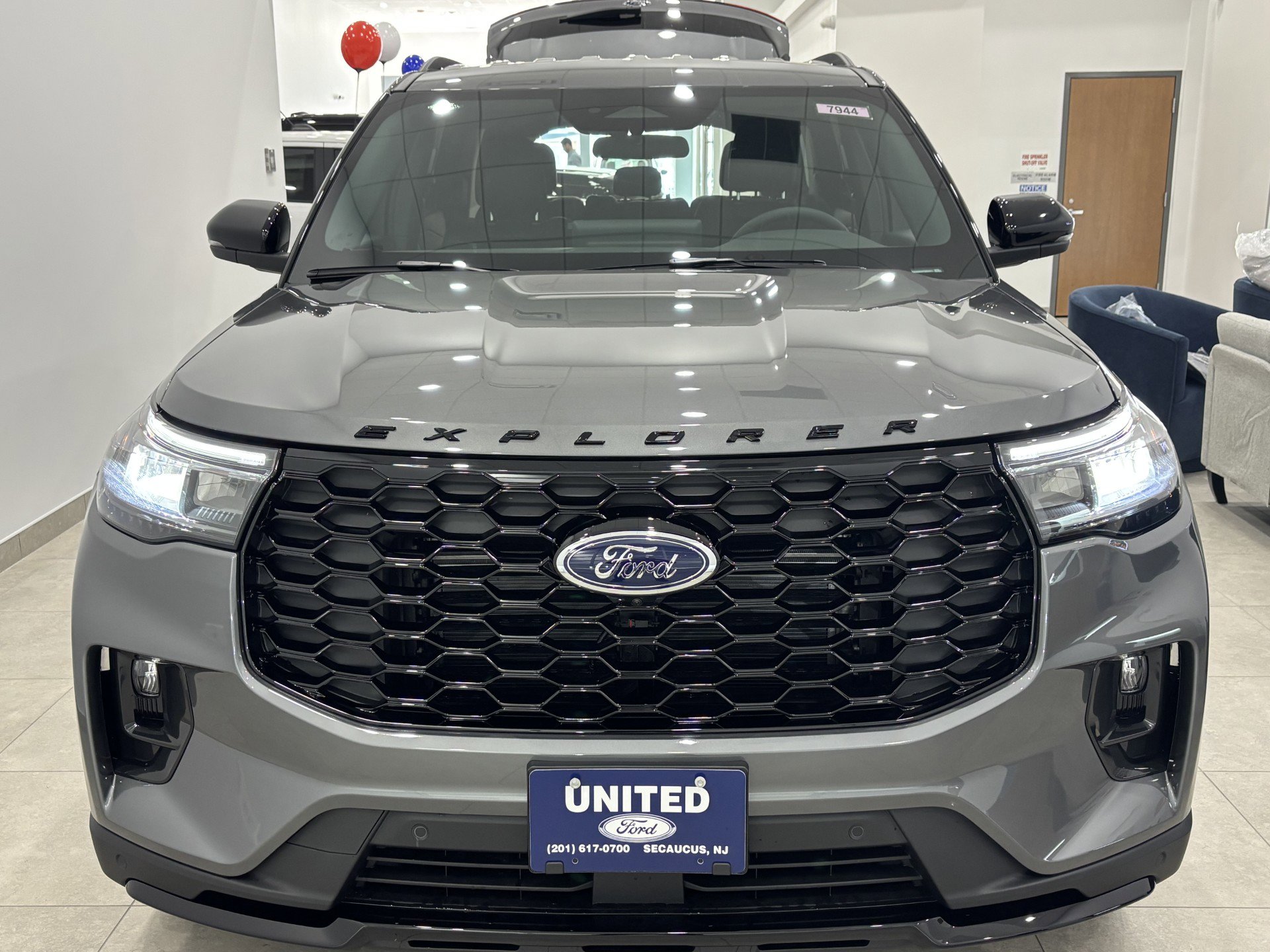 New 2026 Ford Explorer ST-Line image 2